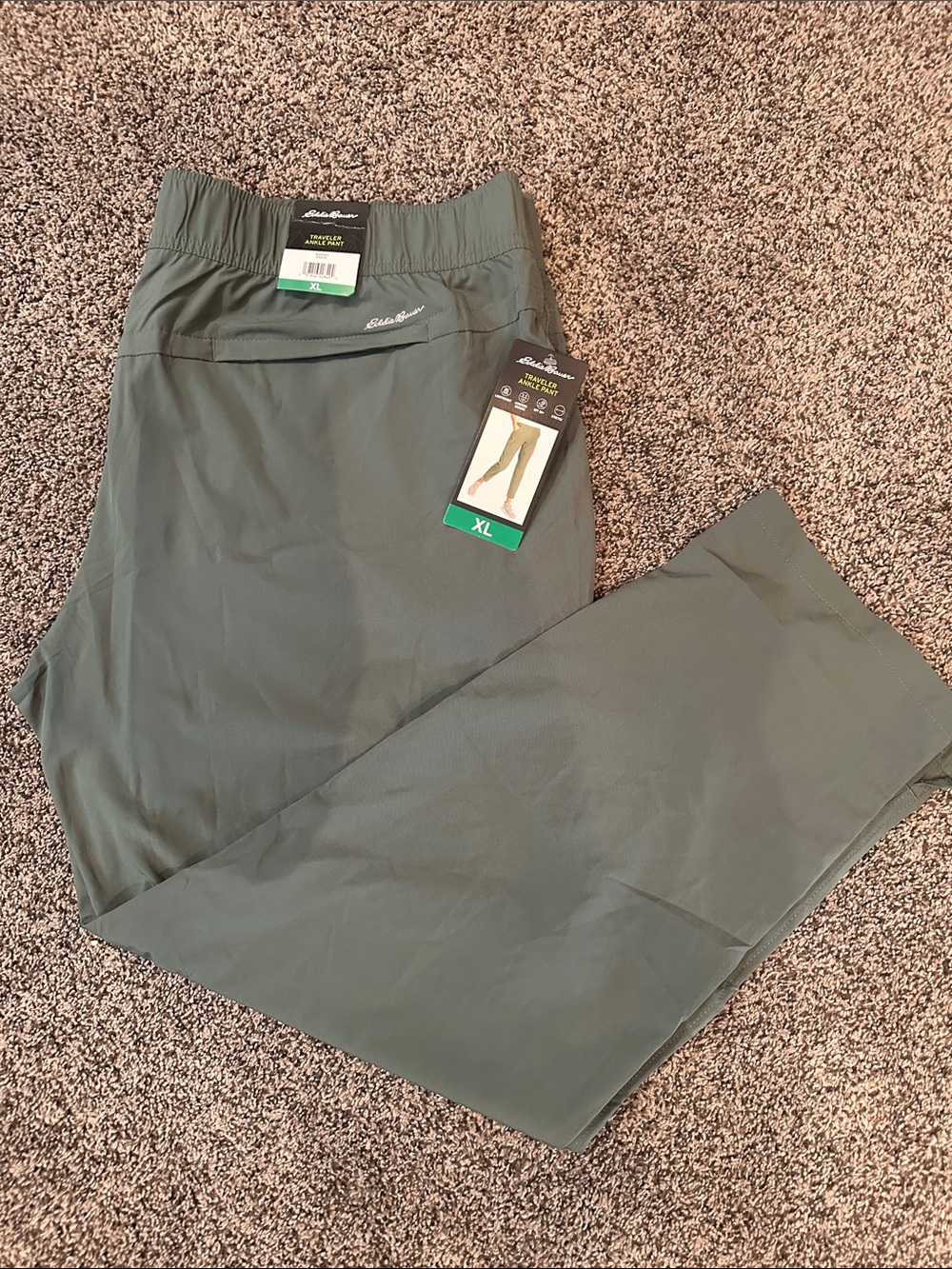 NWT Eddie Bauer Women’s Traveler Ankle Pant in Olive Green size XL
